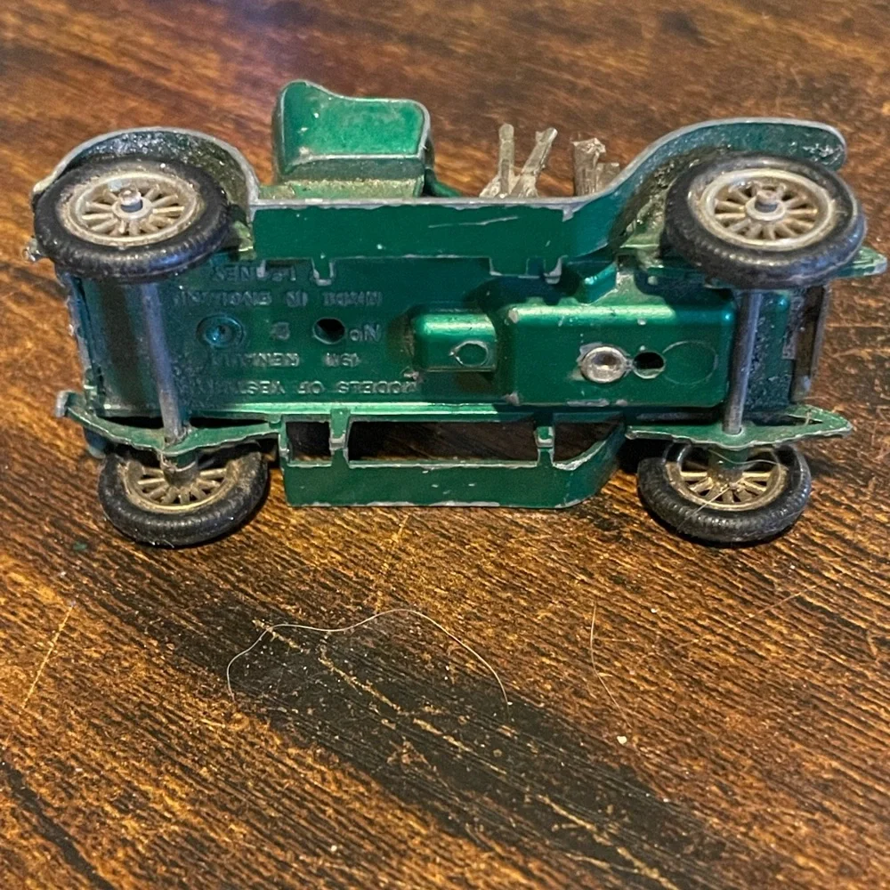 MATCHBOX questions leave